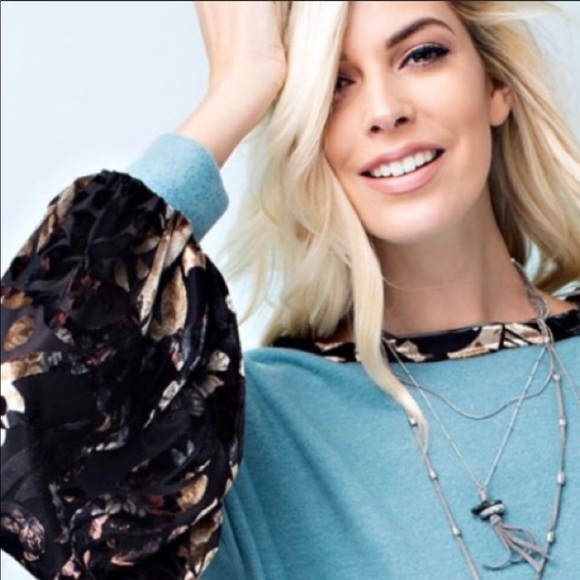 ❤️Brushed Knit Velvet Detail Lantern Sleeve Tunic! - Picture 5 of 5